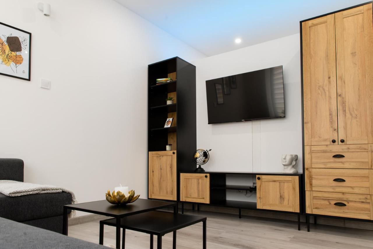 The Central Border Premium Apartment Sturovo Exterior foto